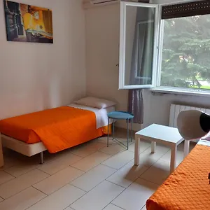  Apartamento Simple&comfortable Vicino Policlinico